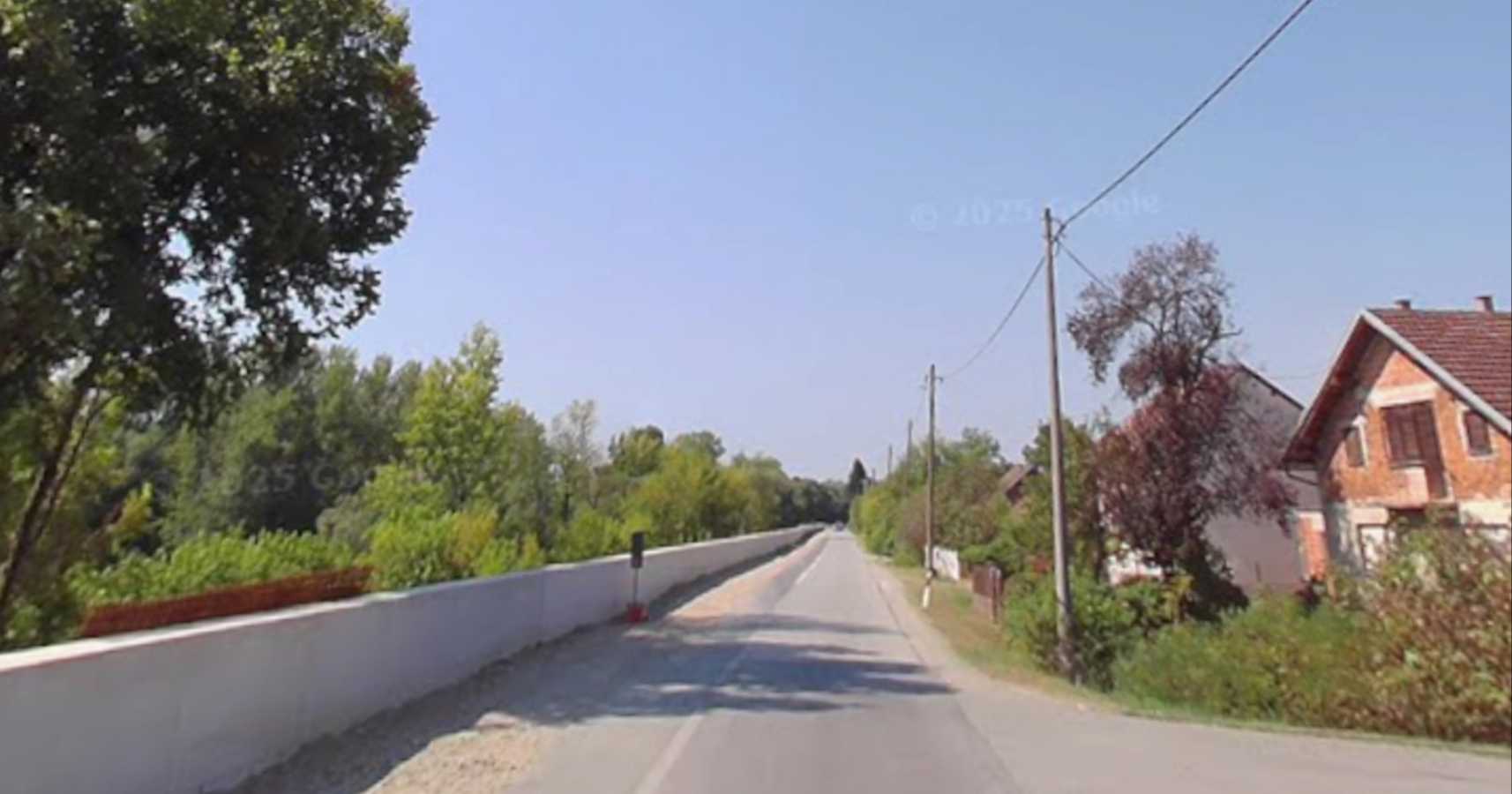 Muškarca kod Jasenovca prikliještila prikolica, umro je na mjestu