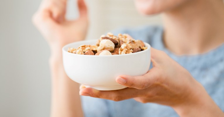 Kardiologinje tvrde: Ova grickalica pomaže u snižavanju krvnog tlaka