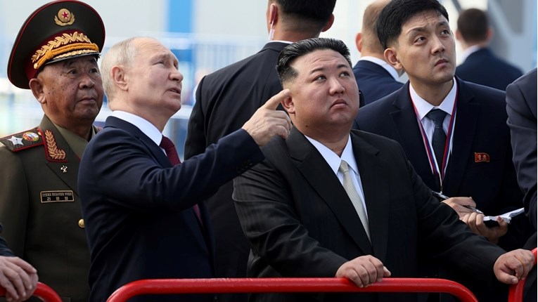 Poznato o čemu su razgovarali Kim i Putin. Ukrajina potvrdila napad na Krim