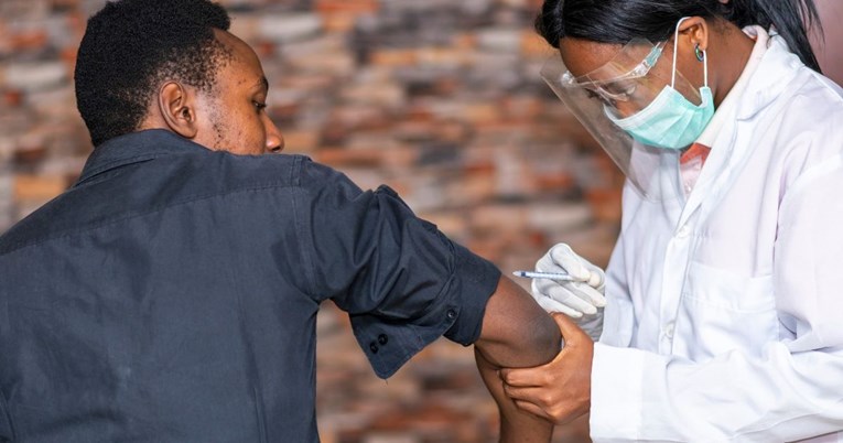Svjetski čelnici najavili 1.2 milijarde dolara za proizvodnju cjepiva u Africi