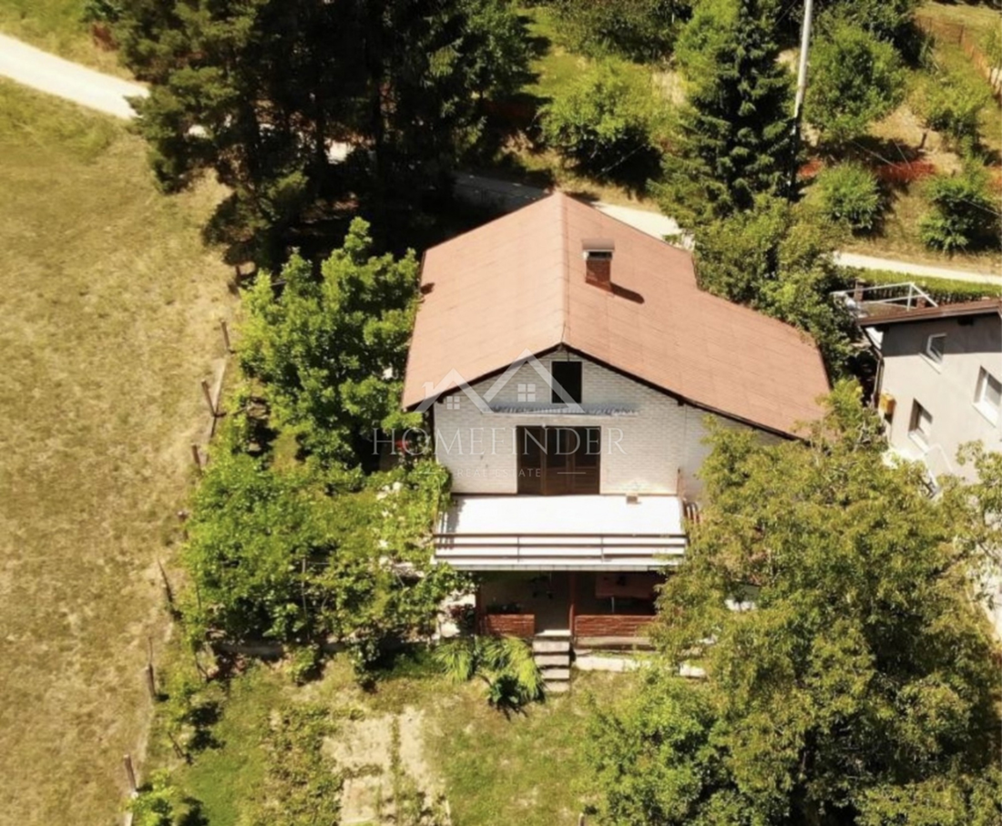 Katnica s voćnjakom i vinogradom blizu Tuheljskih Toplica prodaje se za 56.000 eura