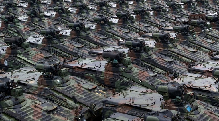 Njemačka želi kupiti tenkove od Švicarske, planira ih poslati u Ukrajinu