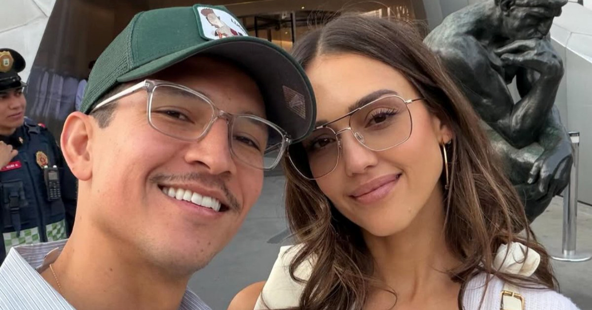 Jessica Alba i njezin 11 godina mlađi dečko podijelili fotke s odmora u Meksiku