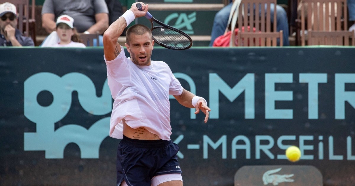 Ćorić pobijedio Wawrinku i osvojio Challenger u Francuskoj