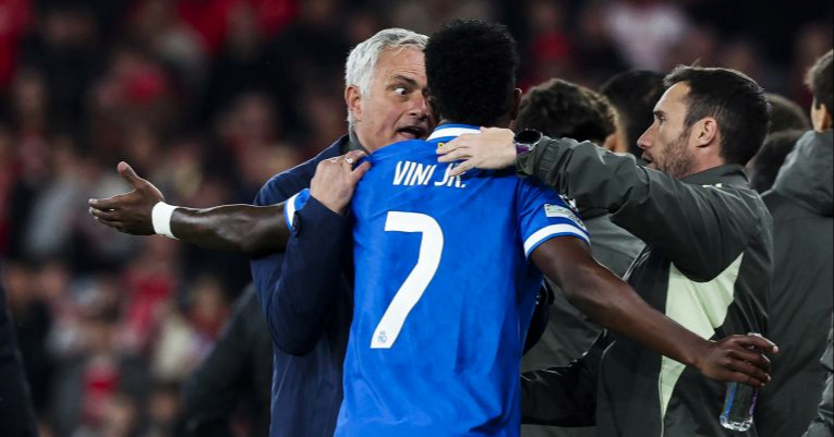 Mourinho: Pitao sam Vinija "Zabio si golčinu, zašto je moraš slaviti provociranjem?"