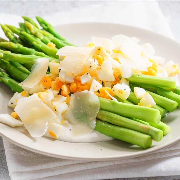 Ovo nam je omiljeni način pripreme šparoge - pogotovo ako smo na dijeti