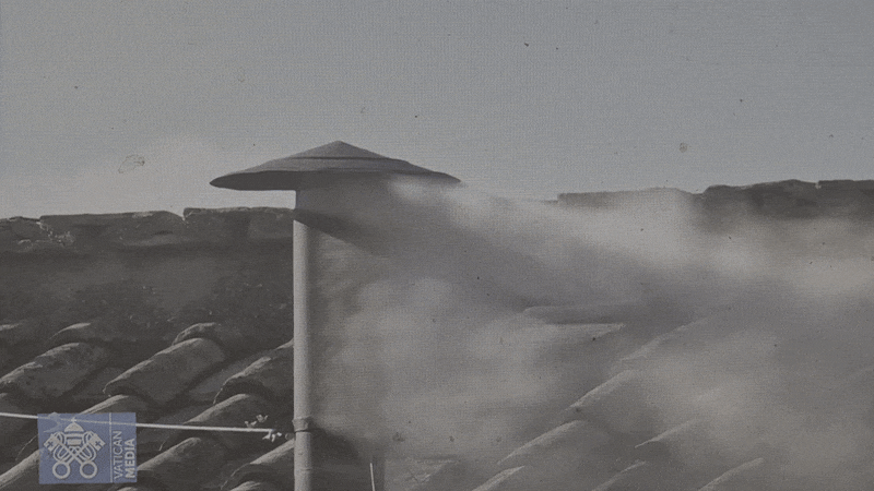 Pušten bijeli dim, novi papa je Amerikanac