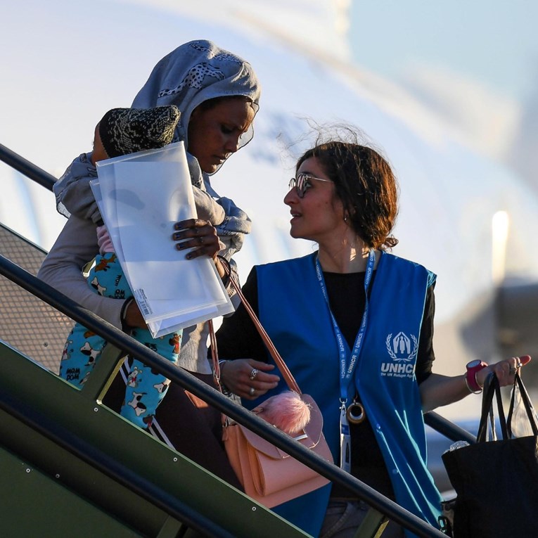 Libija protjerala 10 humanitarnih organizacija. "Žele naseliti Afrikance kod nas"