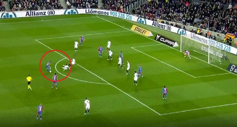 Pogledajte što je Pedri napravio Rakitiću za pobjedu Barcelone u derbiju