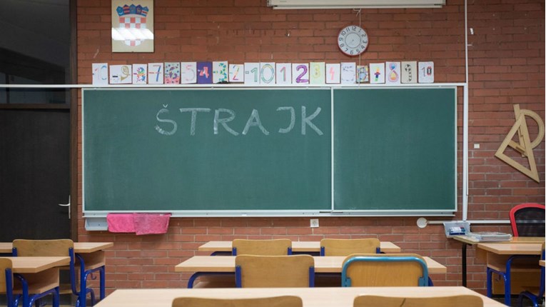 UŽIVO Prvi je dan štrajka u školama, pristižu reakcije