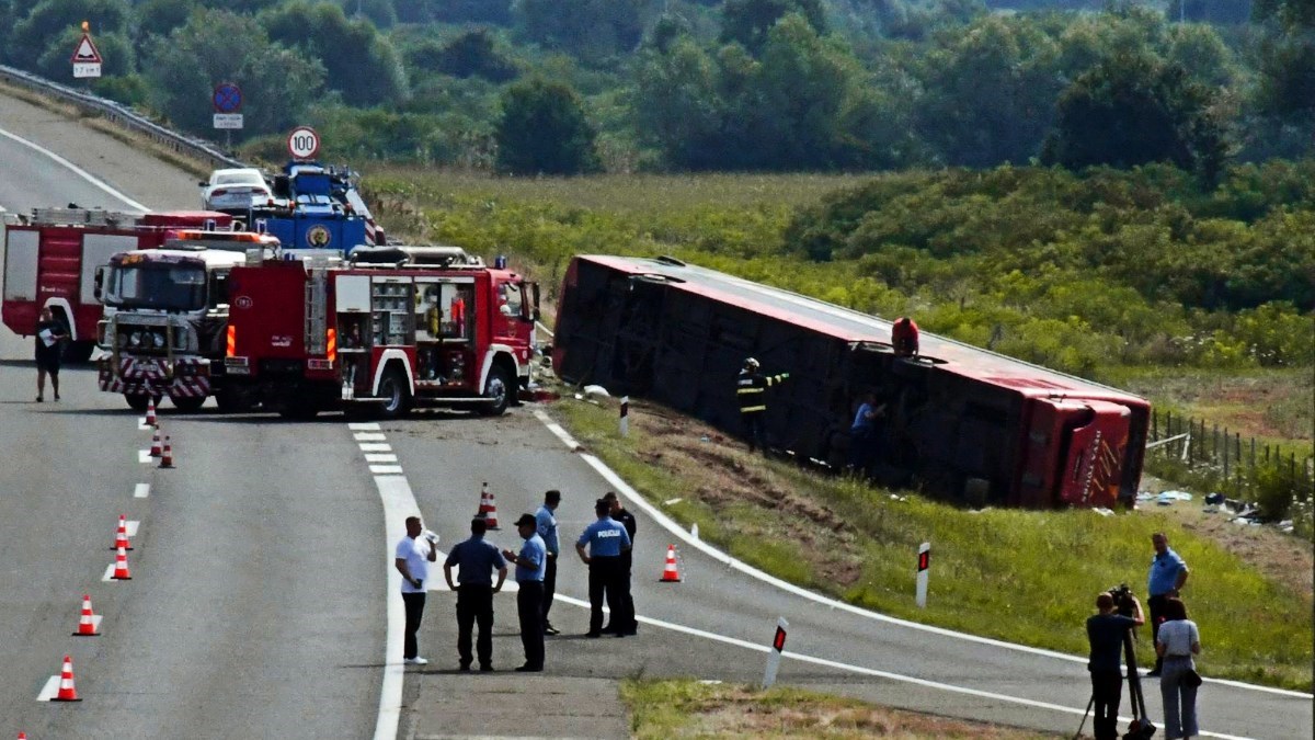 Kosovski veleposlanik položio vijenac na godišnjicu teške prometne nesreće kod Broda