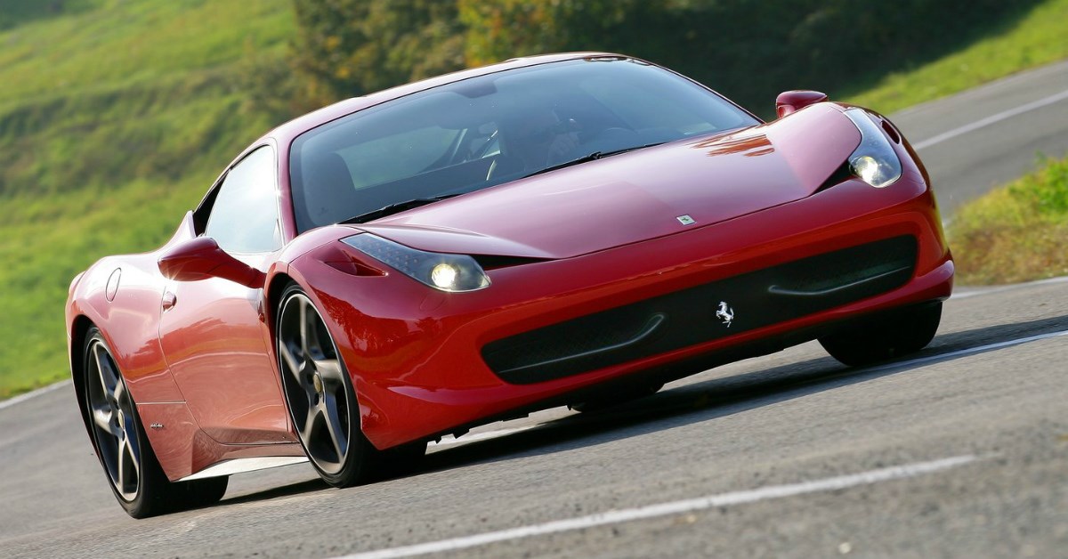 Ovo je trenutno najjeftiniji Ferrari 458, ali ima jedan problem