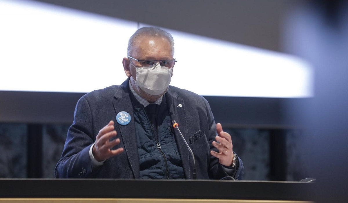 Božinović o popuštanju: Imamo porast, ne bih ništa još konkretno predviđao