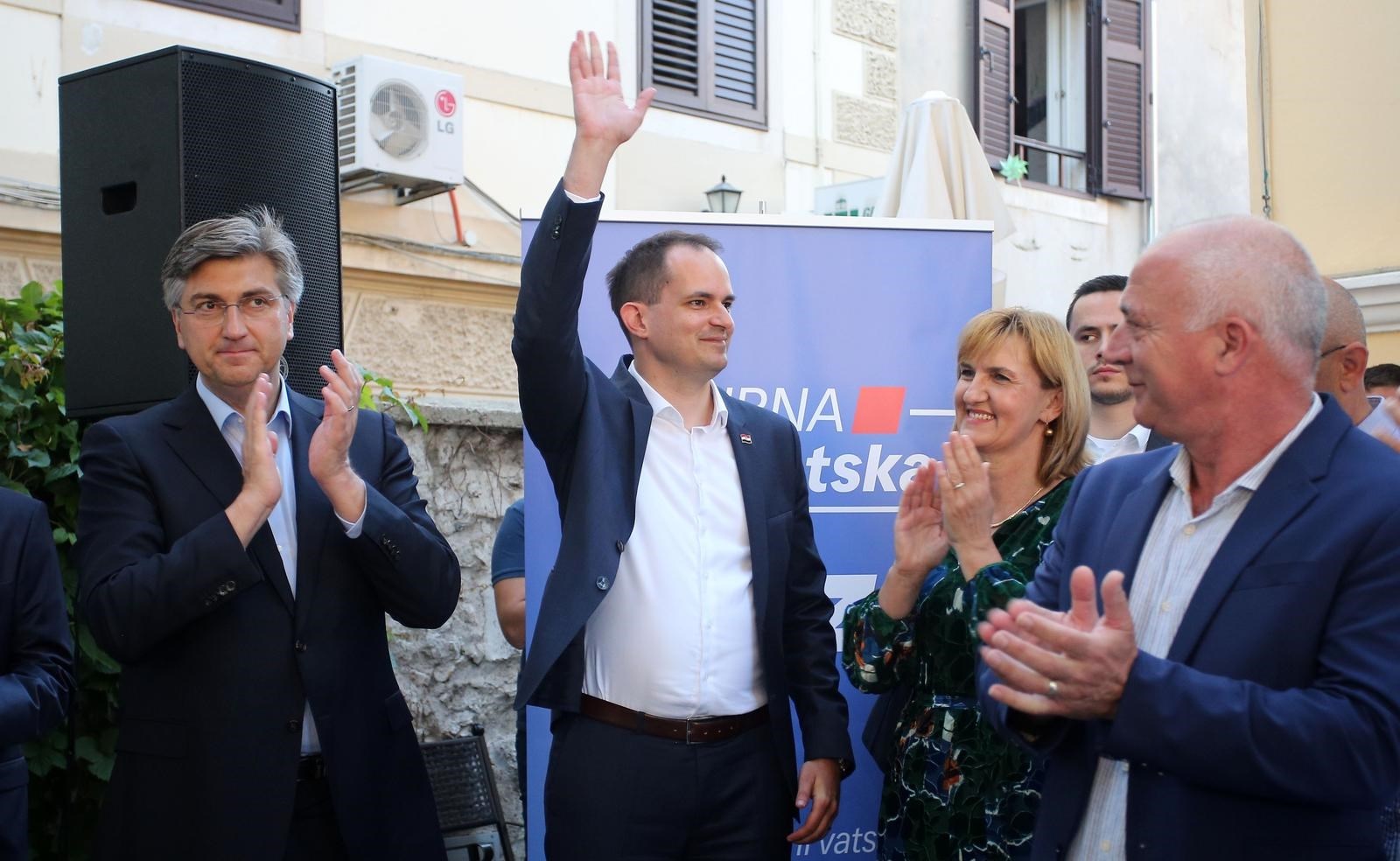 HDZ se ne želi ispričati iako je pravomoćno osuđen za pljačku. Ministar: Nema potrebe