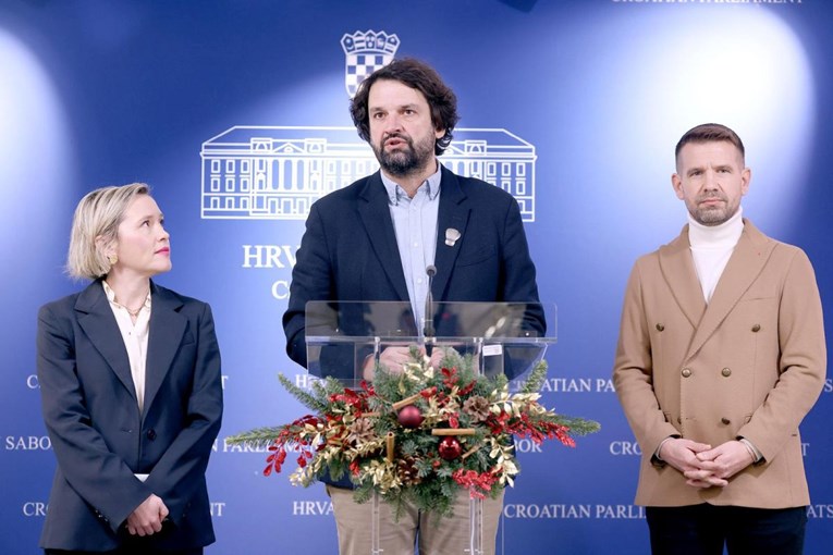 Jokić: Djecu više ne odgajaju niti obrazuju roditelji, crkva ni škola već algoritmi