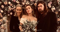Isto mjesto i fotke: Miley Cyrus je iskopirala vjenčanje svojih roditelja