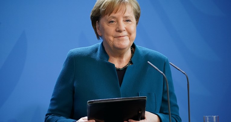 Angela Merkel se testirala na koronavirus nakon što je bila u samoizolaciji