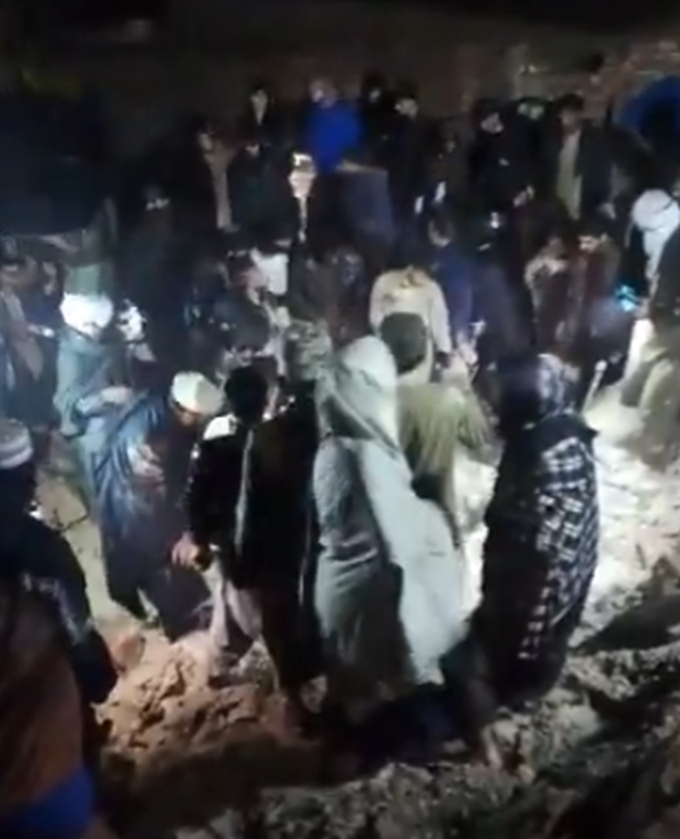 Jak potres u Afganistanu. Poginulo osam ljudi, ozlijeđeno dijete