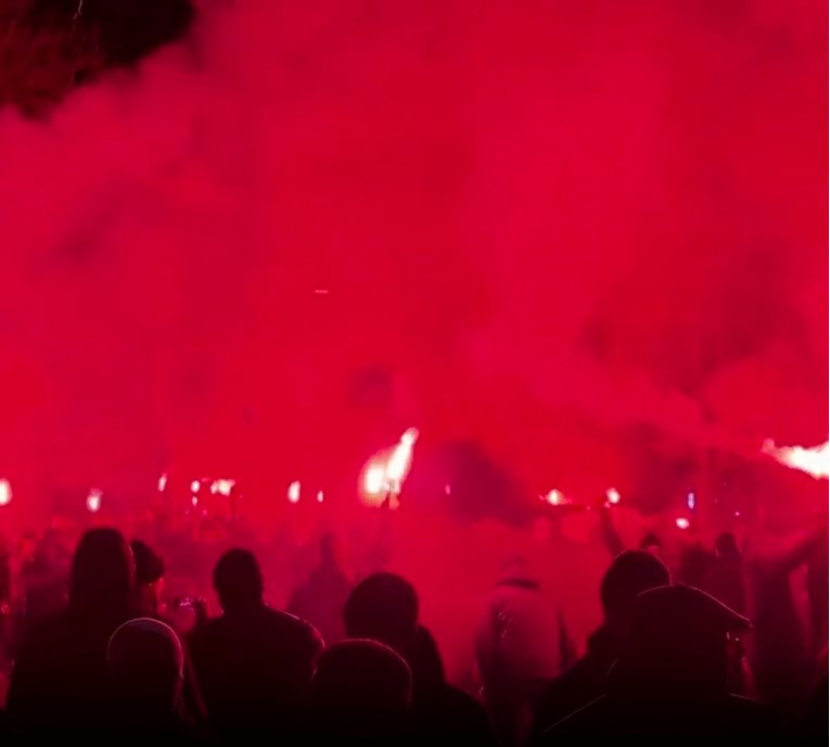 BiH lovi senzaciju i plasman na SP. Pogledajte najveći korteo bh. navijača ikada