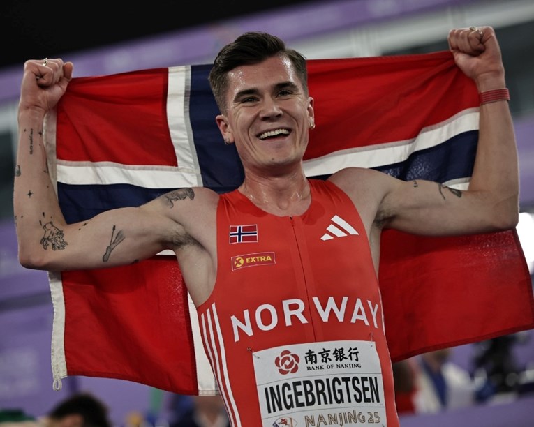 Ingebrigtsen svjetski dvoranski prvak na 3000 m