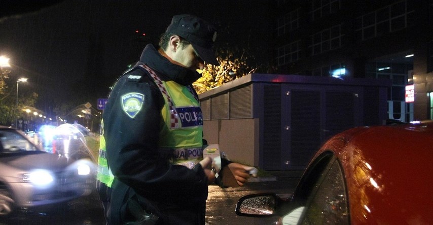 Pulska policija u sat vremena dvaput zaustavila pijanog vozača, kažnjen s 25.600 kuna