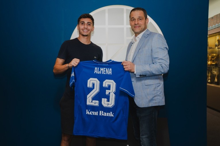 Iker Almena je novi igrač Dinama