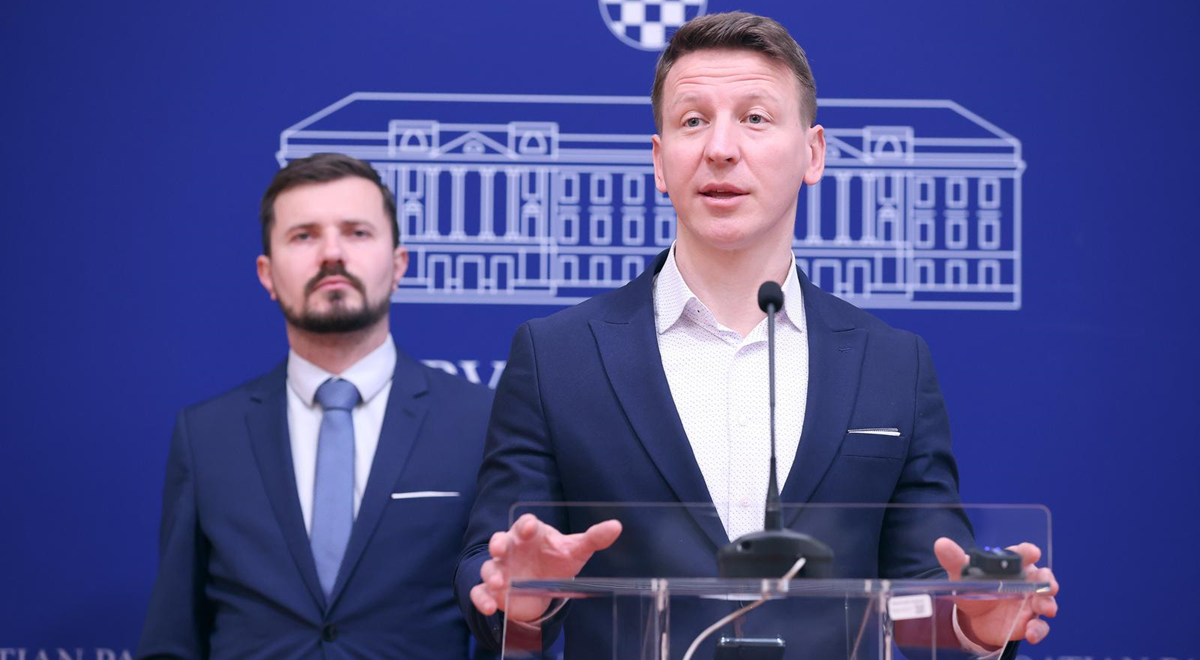 Zurovec napušta Fokus