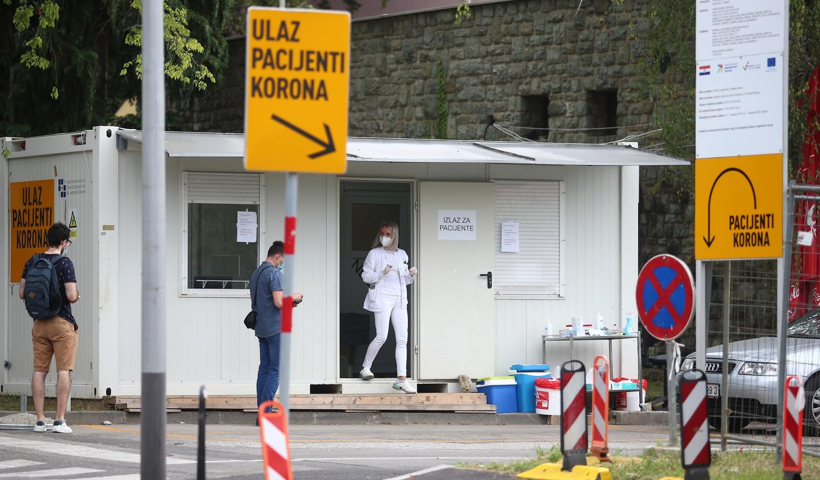 U Zagrebu 49 novih slučajeva, četiri razreda u samoizolaciji