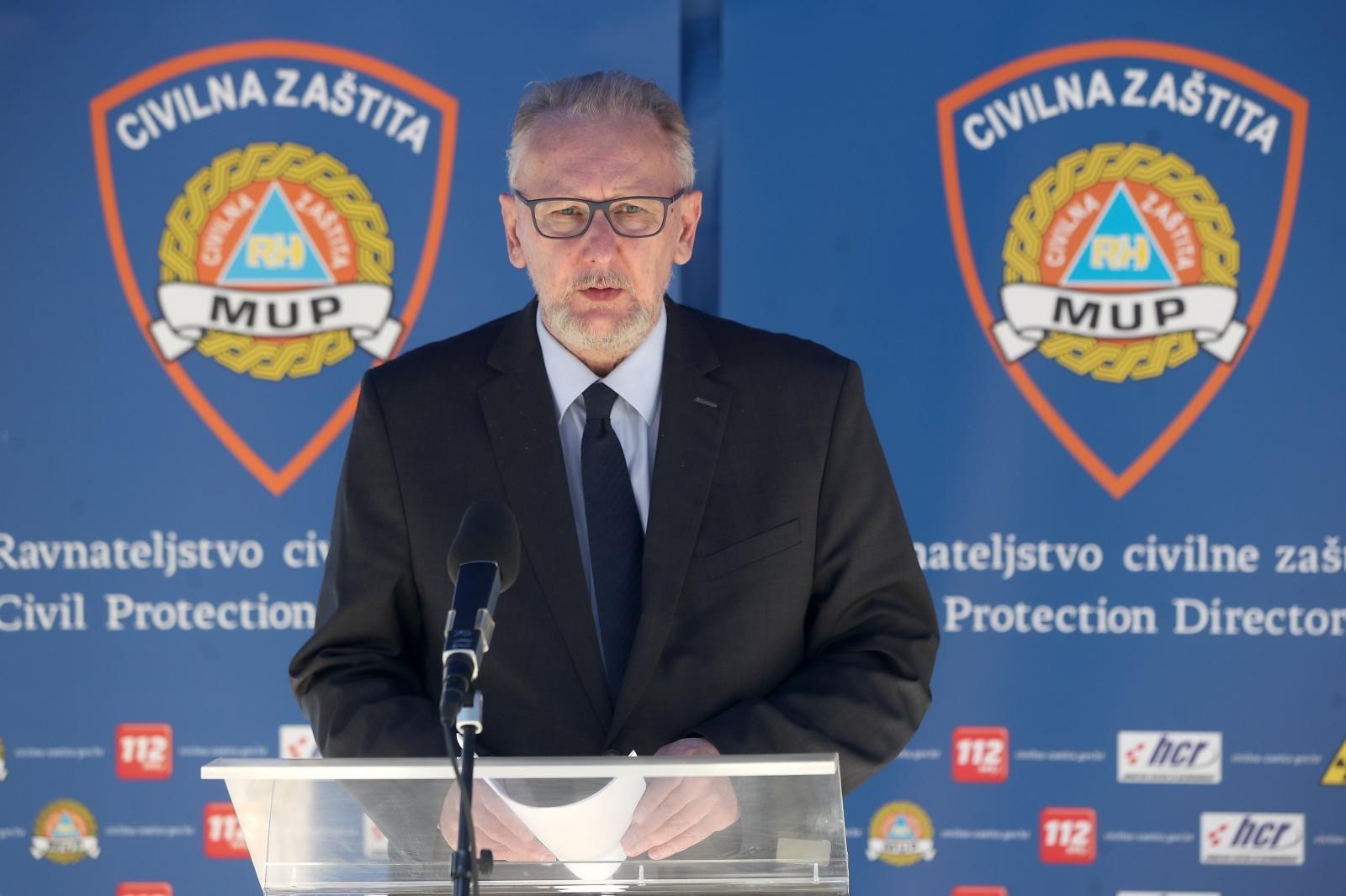 Božinović upozorio: Uskršnji blagdani nisu vrijeme za putovanje i opuštanje