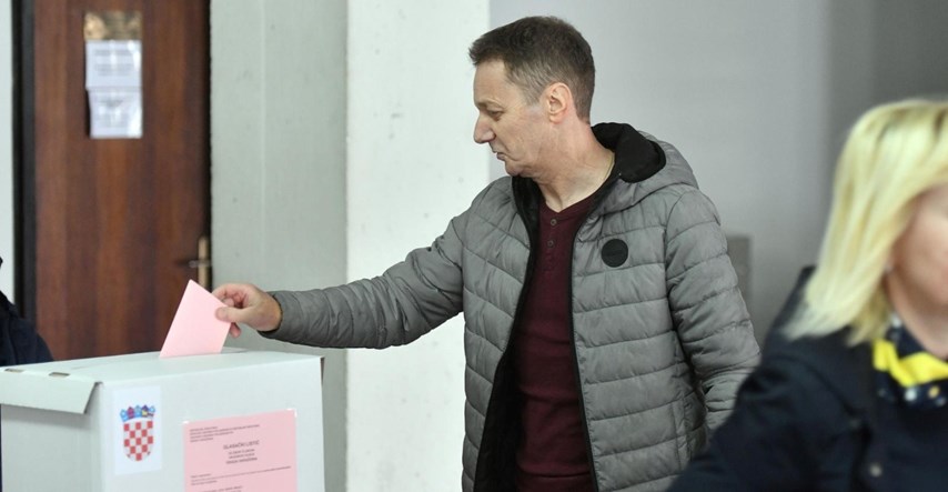 Na izvanredne izbore u Varaždinu do 16:30 izašlo 21.59 posto birača