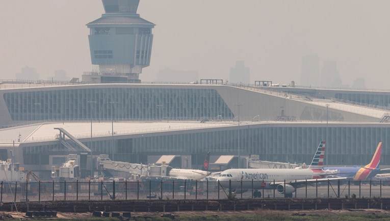 Radnik aerodroma u SAD-u kojeg je usisao motor aviona počinio je samoubojstvo