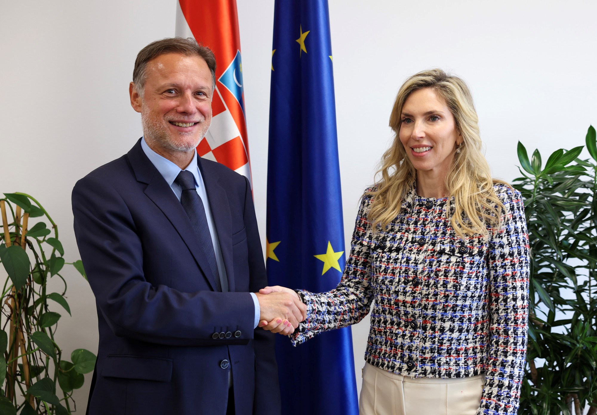 Njonjo: Još ćemo bolje surađivati s Amerikom ako se ukine dvostruko oporezivanje