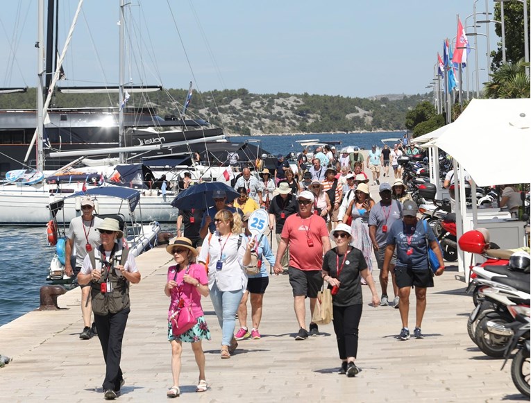 FOTO Pogledajte kako izgleda Šibenik krajem lipnja