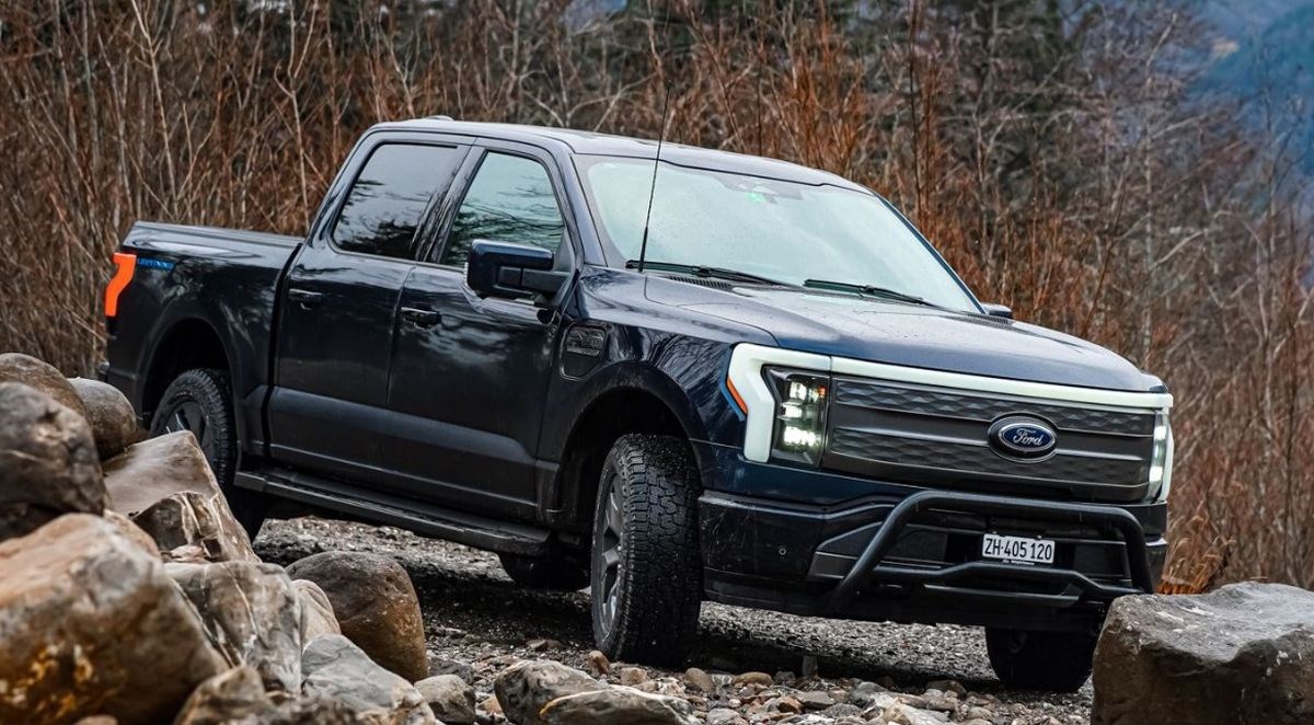Japan kupuje Ford pick-up modele kako bi udovoljio Donaldu Trumpu