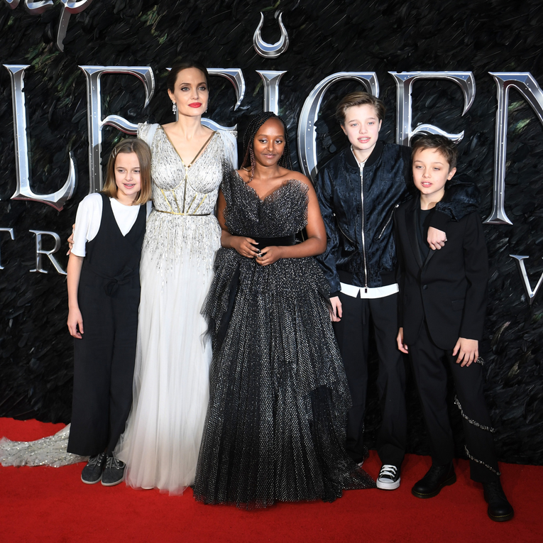 Angelina Jolie hap zemrën  Fëmijët më ndihmuan të shërohem pas divorcit