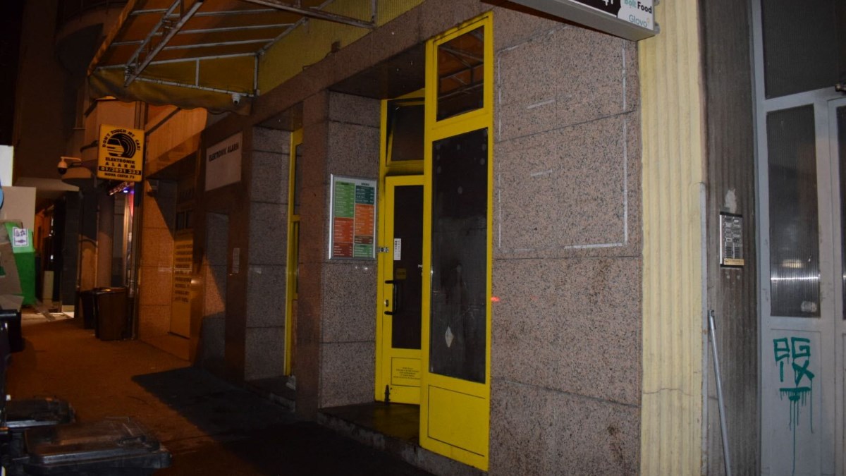 FOTO Jutros izgorio poznati restoran brze hrane u Zagrebu