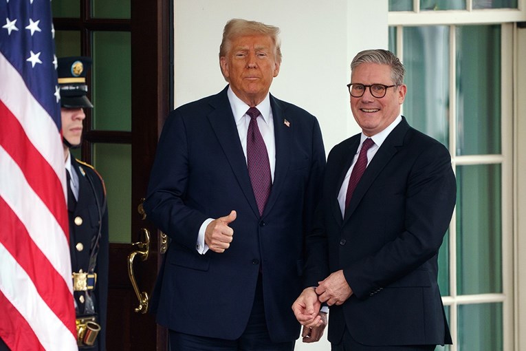 Trump: Britanija je zadovoljna carinama, imamo dobar dijalog