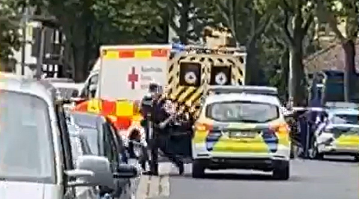 Muškarac nožem napao policijsku patrolu u Njemačkoj, ubijen je