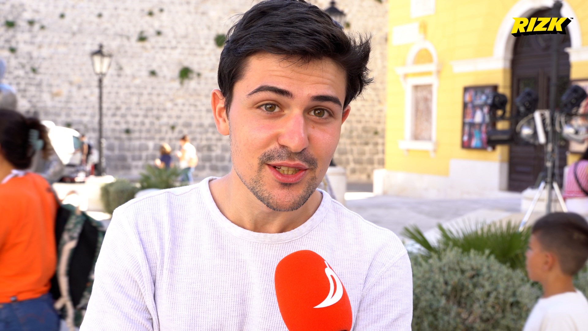 VIDEO Što biste s 850.000 eura? Odgovori Zagrepčana i Splićana nisu razočarali