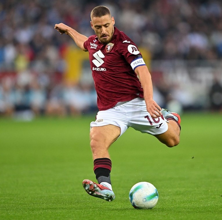 Vlašić kao kapetan predvodio Torino do pobjede protiv Napolija, prve momčadi Serie A