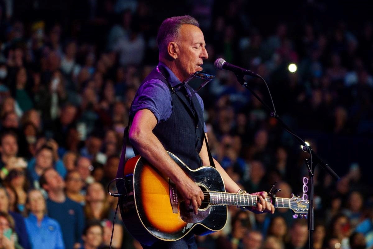 Bruce Springsteen nakon Trumpove pobjede koncert počeo "borbenom molitvom za SAD"