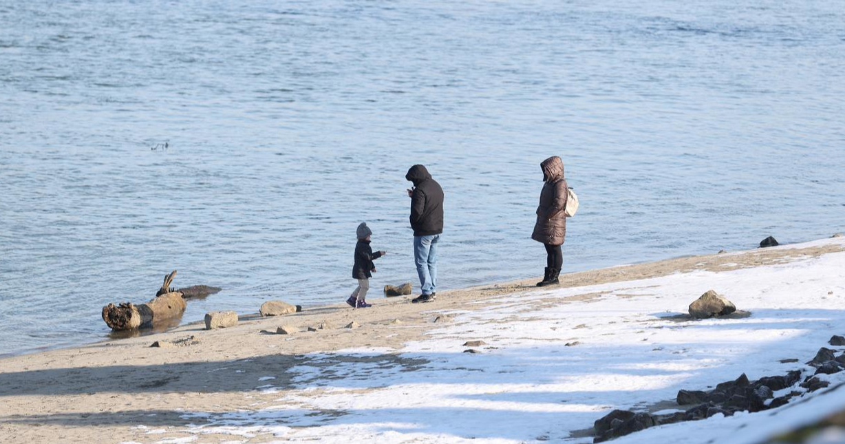 Danas će biti sunčano i hladno, temperature jutros pale i do -10