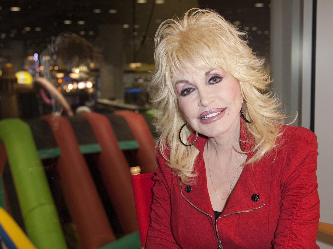 Otkriven uzrok smrti Dolly Parton, imala je rak