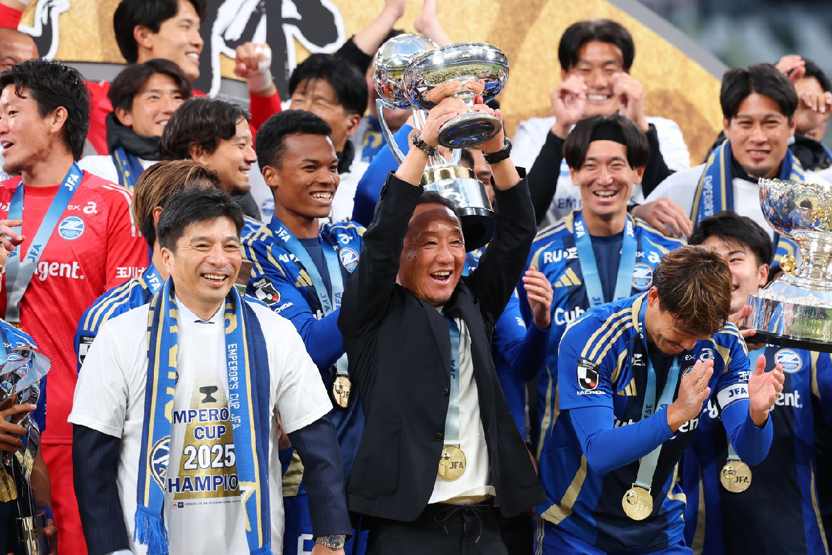 Nogometna bajka sezone. Anonimusi su jednu pobjedu udaljeni od prvaka kontinenta