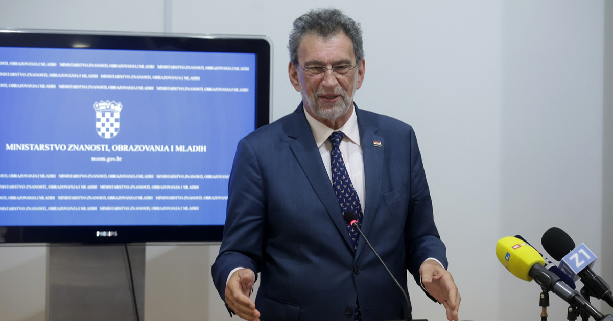 Gotova je školska godina. Fuchs: Najveći su izazov bile prijetnje bombama