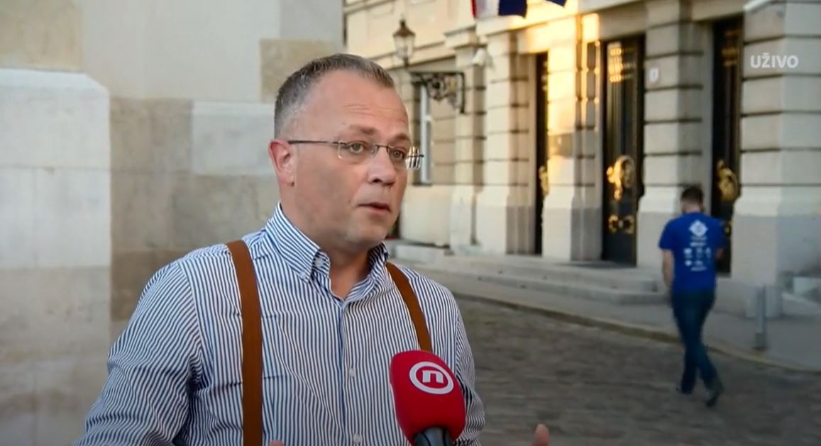 Hasanbegović otkrio u čiji će saborski klub