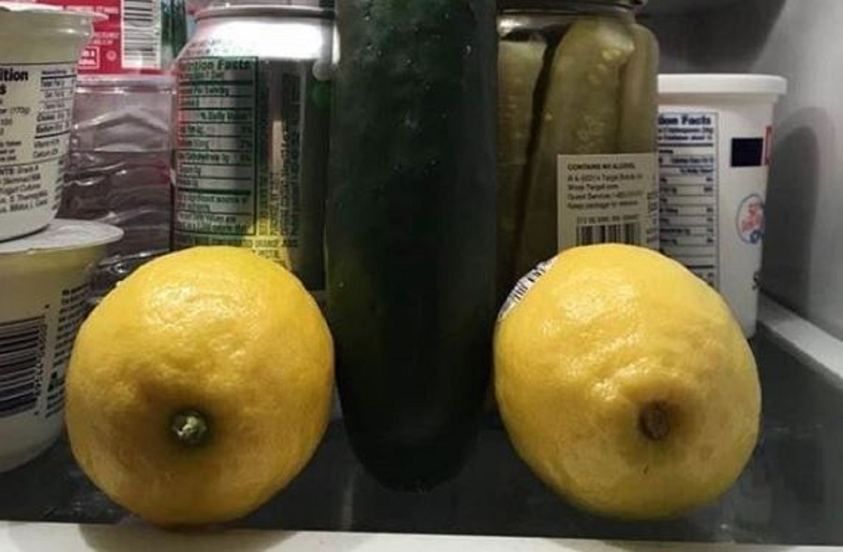 15 fotki koje pokazuju da je smisao muškaraca za humor često na granici dobrog ukusa