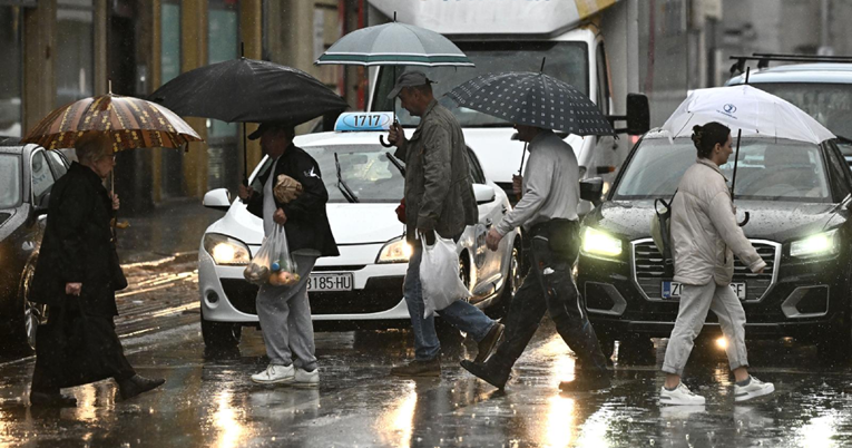 Ovako izgleda kišovito subotnje jutro u Zagrebu