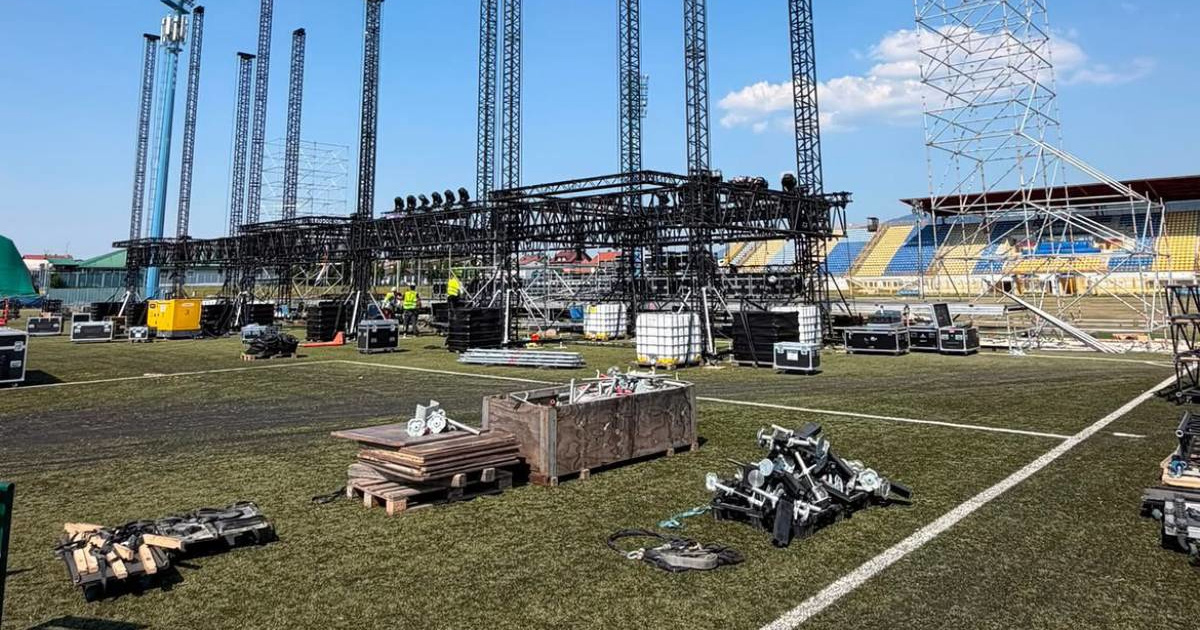 Thompson pokazao kako napreduju pripreme za koncert u Zaprešiću: "Vidimo se u subotu"