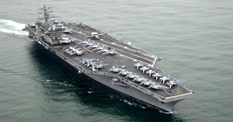 Trump ozbiljno shvaća napade Irana. U Sredozemlje je poslao razarače i nosač aviona